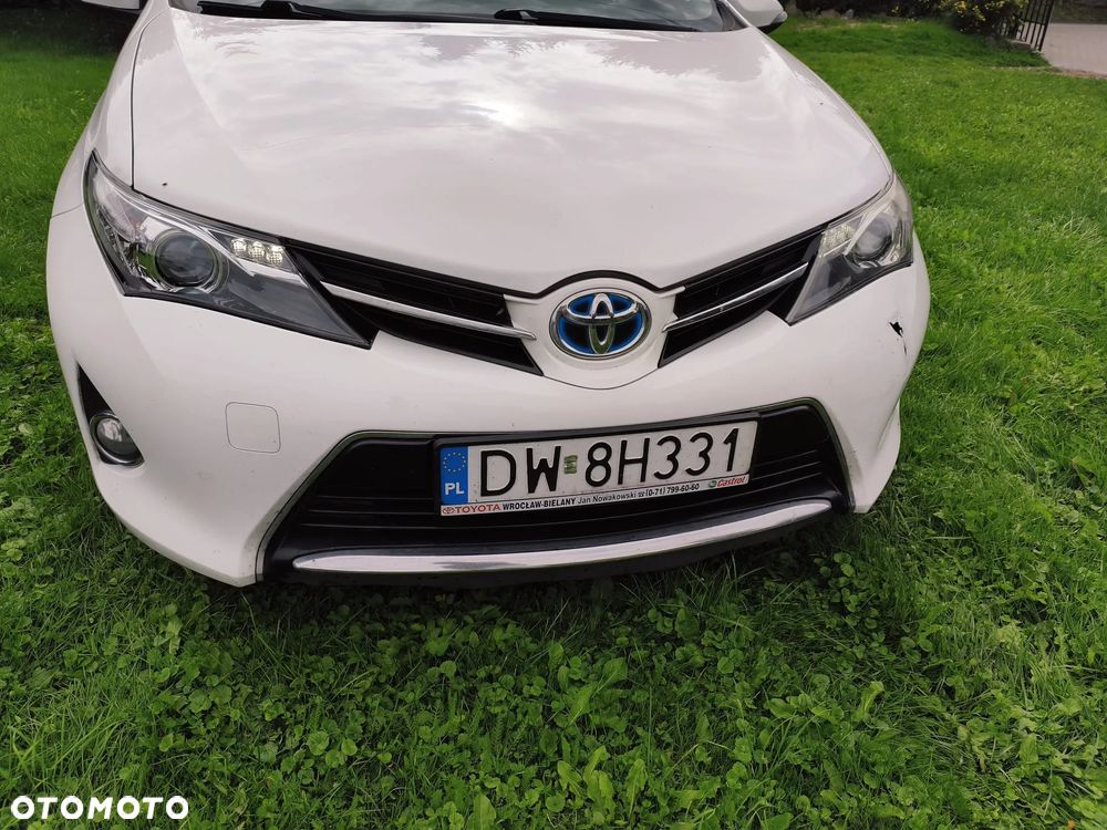 Toyota Auris 1.8 HSD Sol - 24
