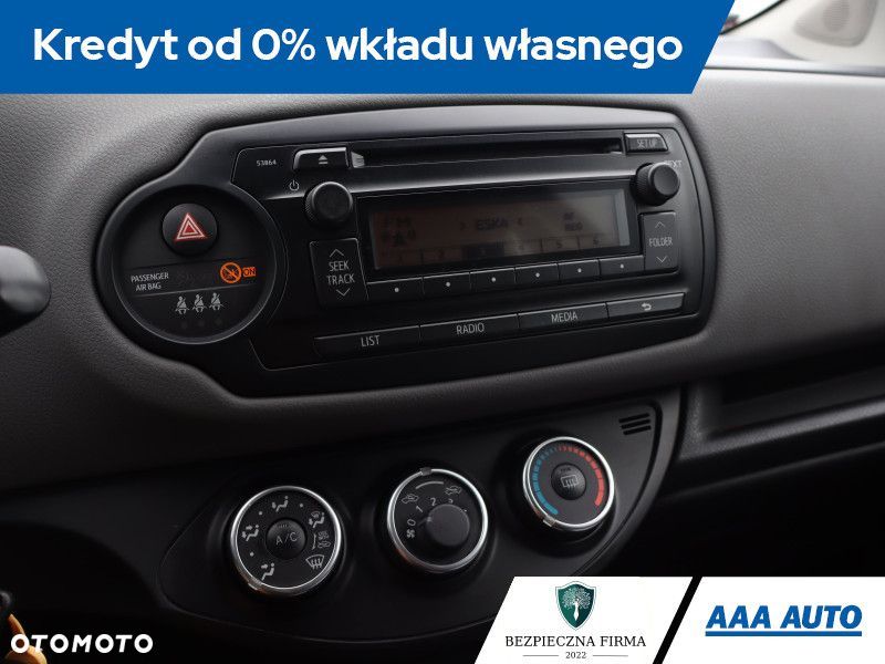 Toyota Yaris - 13