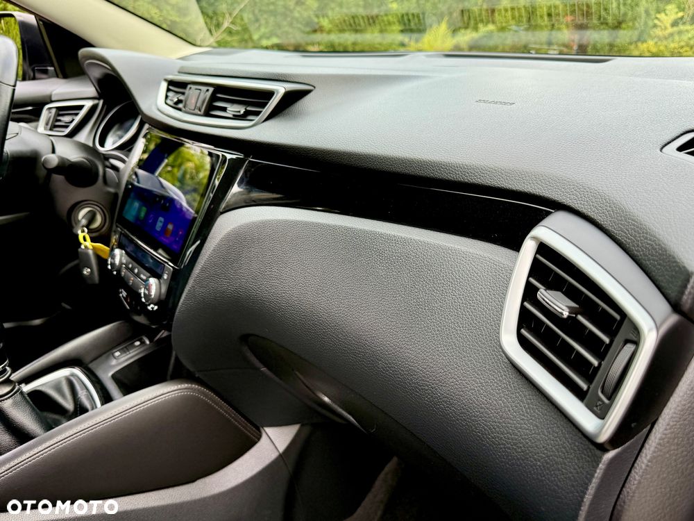 Nissan Qashqai 1.2 DIG-T N-Vision EU6 - 9