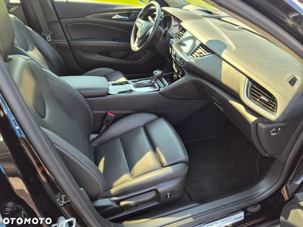 Opel Insignia 2.0 CDTI 4x4 Innovation S&S - 18