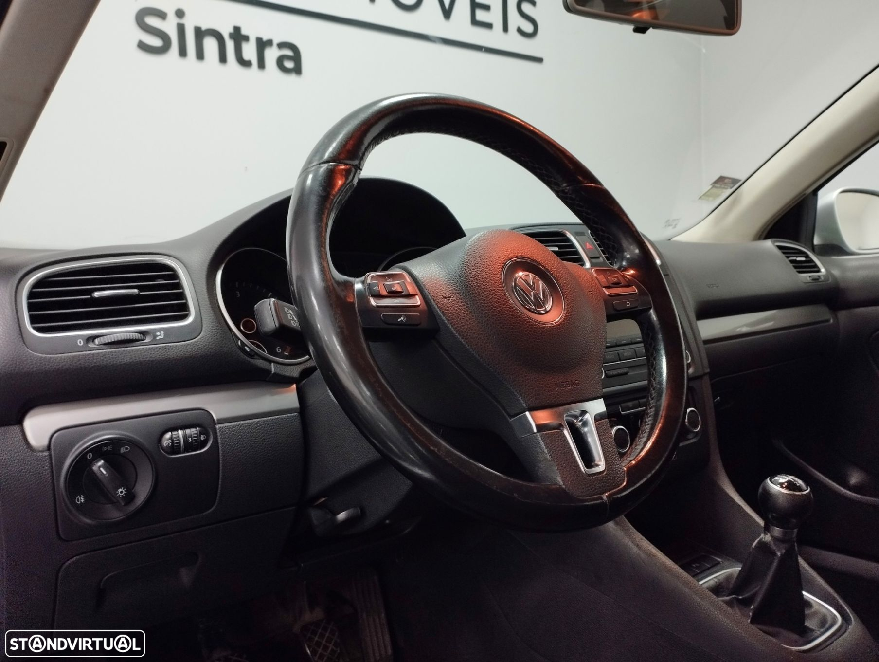 VW Golf Variant 1.6 TDi Confortline - 6