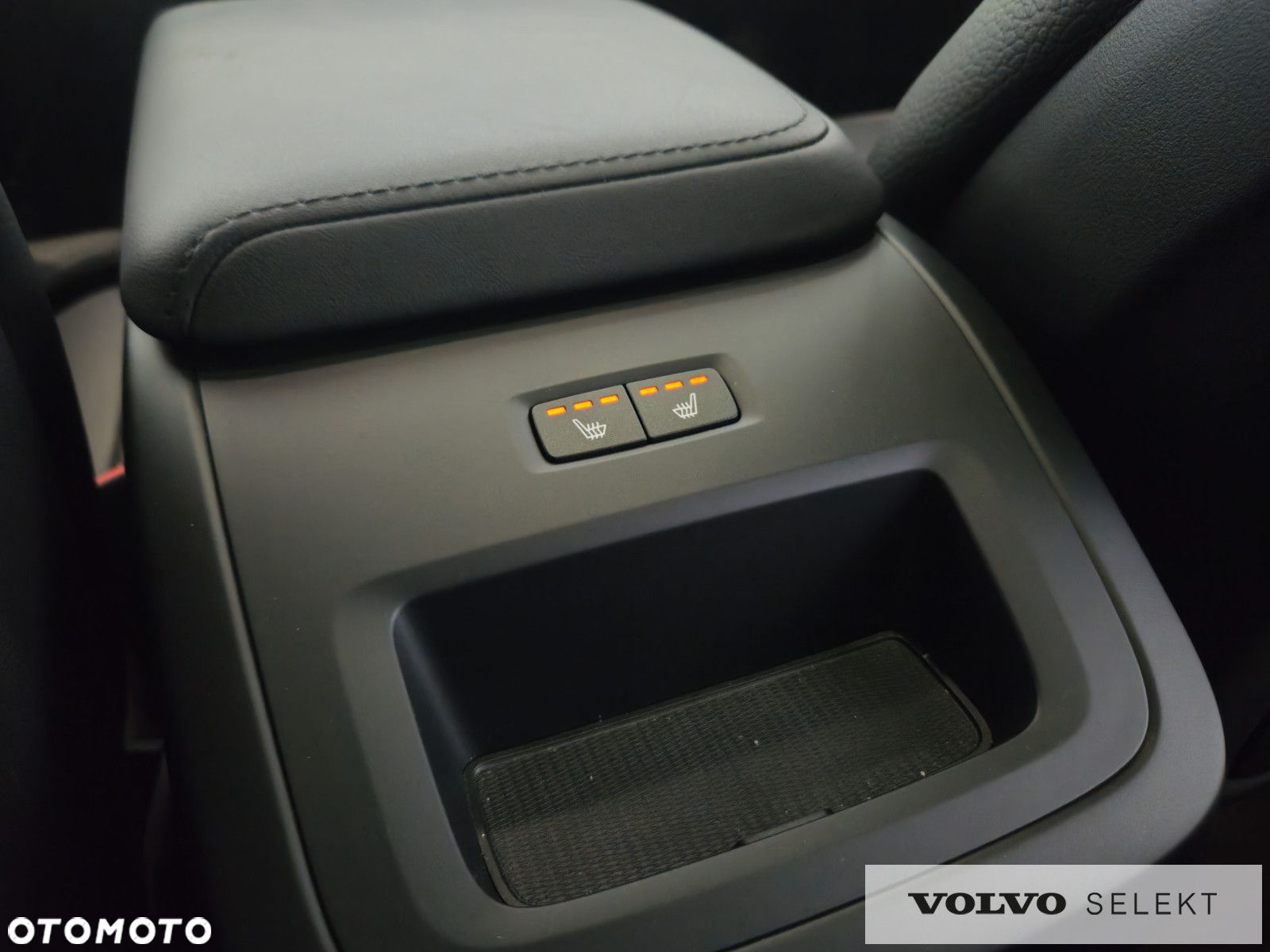 Volvo XC 60 - 32