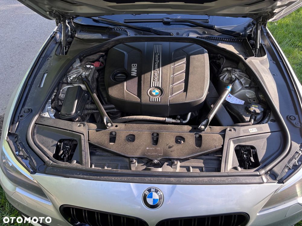BMW Seria 5 525d Sport-Aut - 11