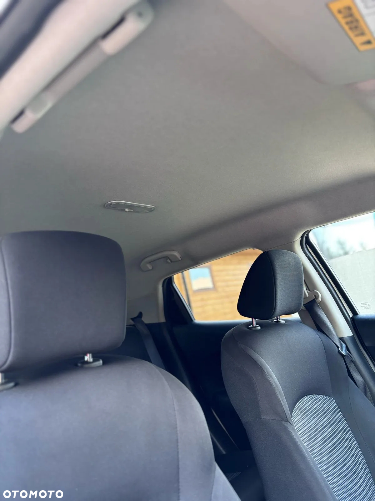 Nissan Juke 1.2 DIG-T N-Connecta EU6 - 12