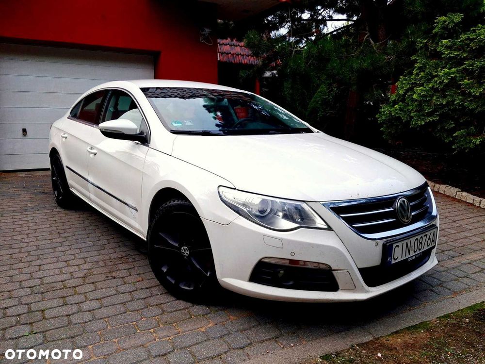 Volkswagen Passat CC - 1