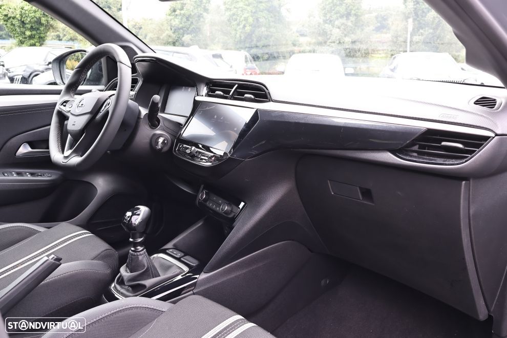 Opel Corsa 1.2 T GS - 14
