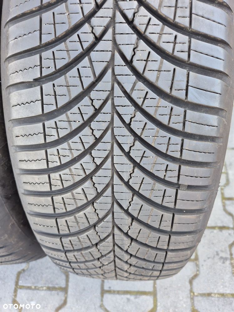 Opony Goodyear 225 60 R18 Rok 2023 - 4