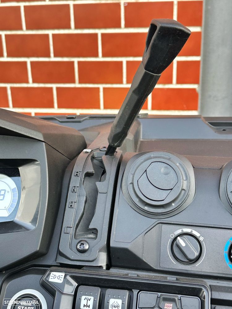 Can-Am Traxter MAX XU HD10 T ABS - 21