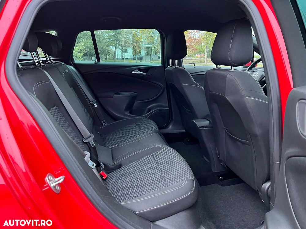 Opel Astra 1.6 D (CDTI) Start/Stop Sports Tourer Innovation - 8