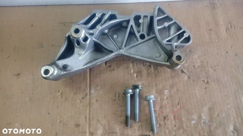 ŁAPA SILNIKA ŚRUBY VW AUDI SEAT 2.0 TSI 06J199207P - 3