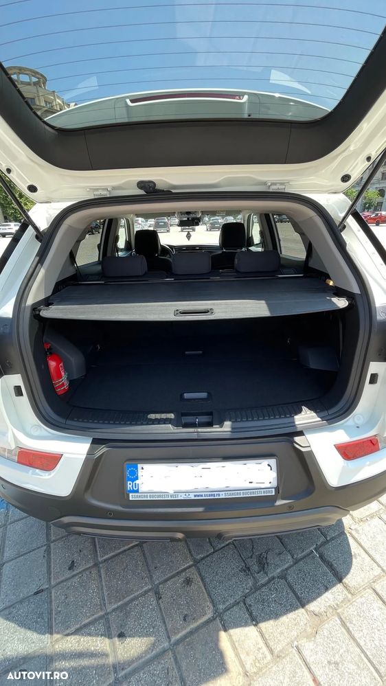 SsangYong Korando - 12