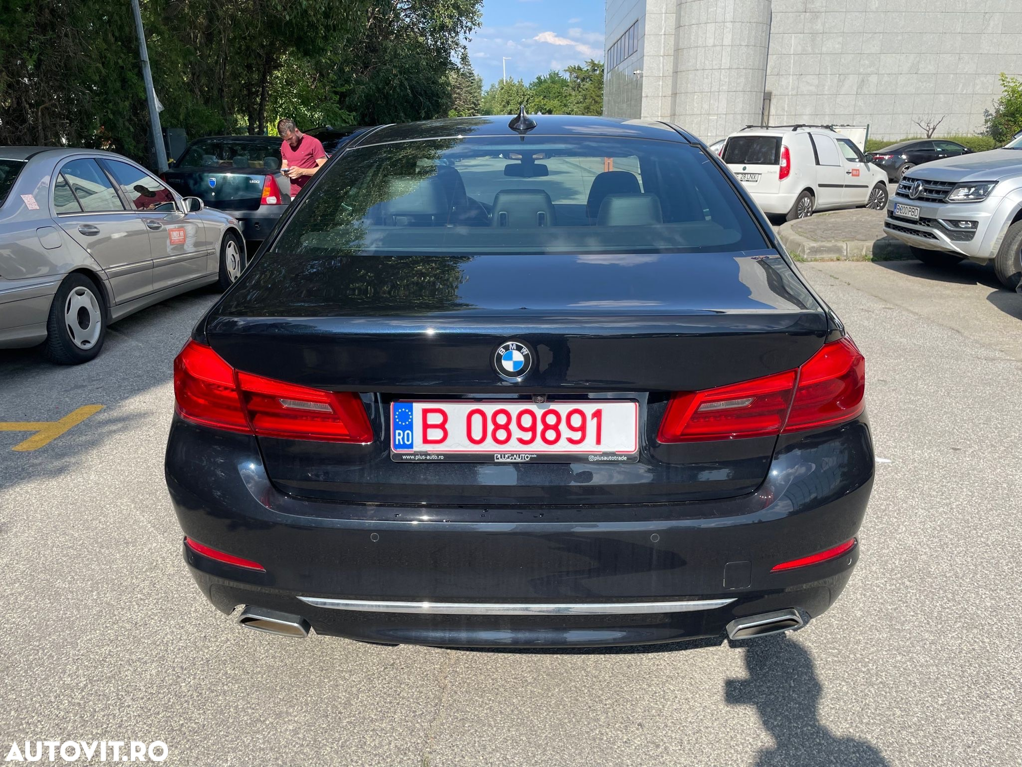 BMW Seria 5 540i xDrive AT - 13