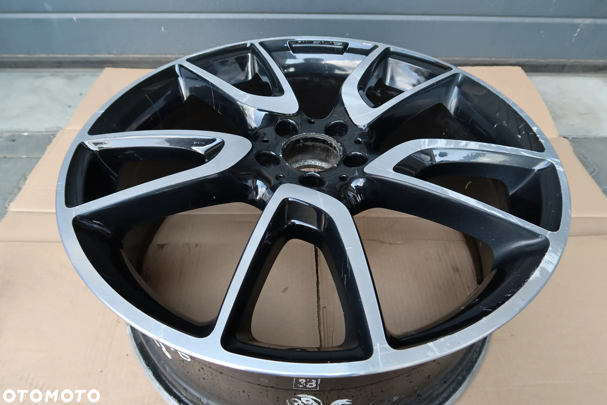 C28 FELGA MERCEDES GLC A2534012000 8,5X21ET40 - 2