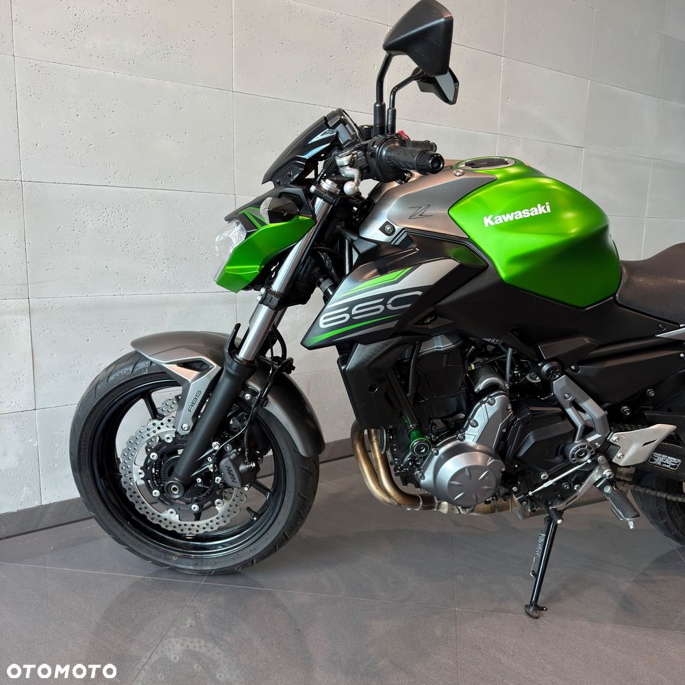 Kawasaki Z 650 - 10