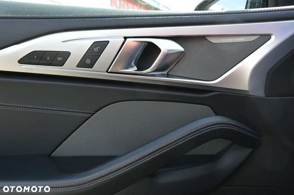 BMW Seria 8 840d xDrive - 37