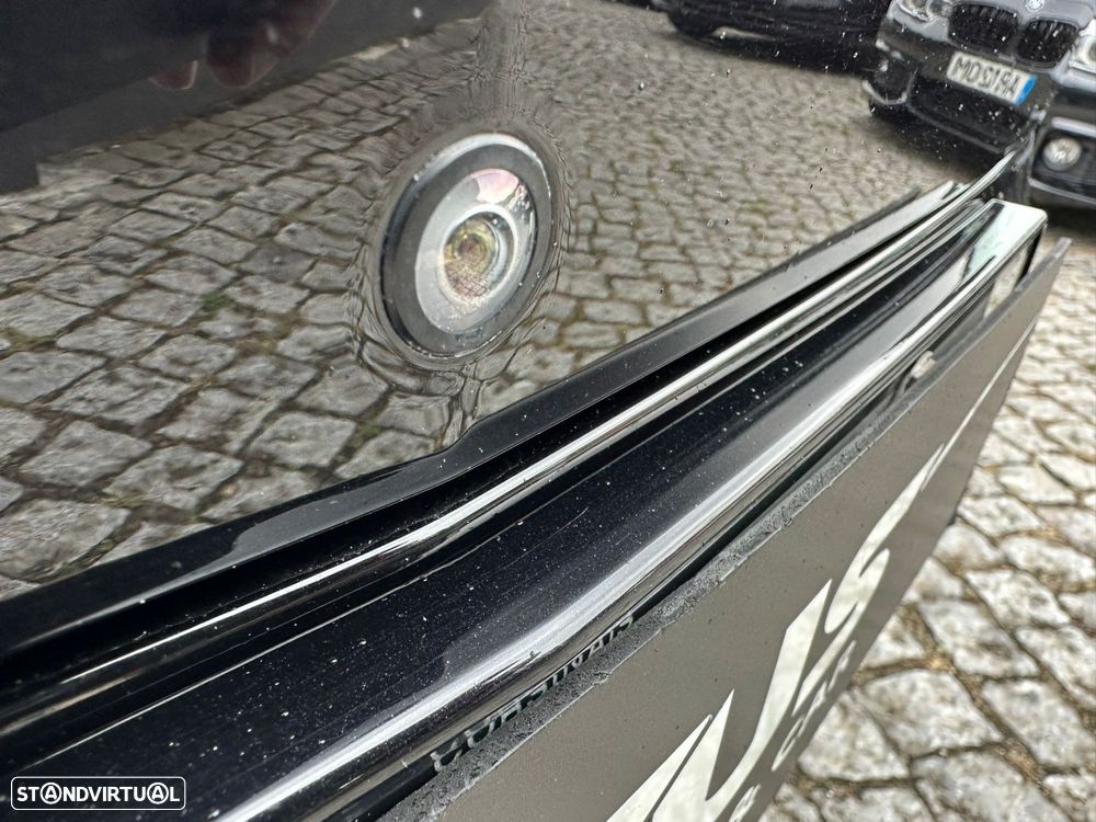 Bentley Bentayga V8 - 13