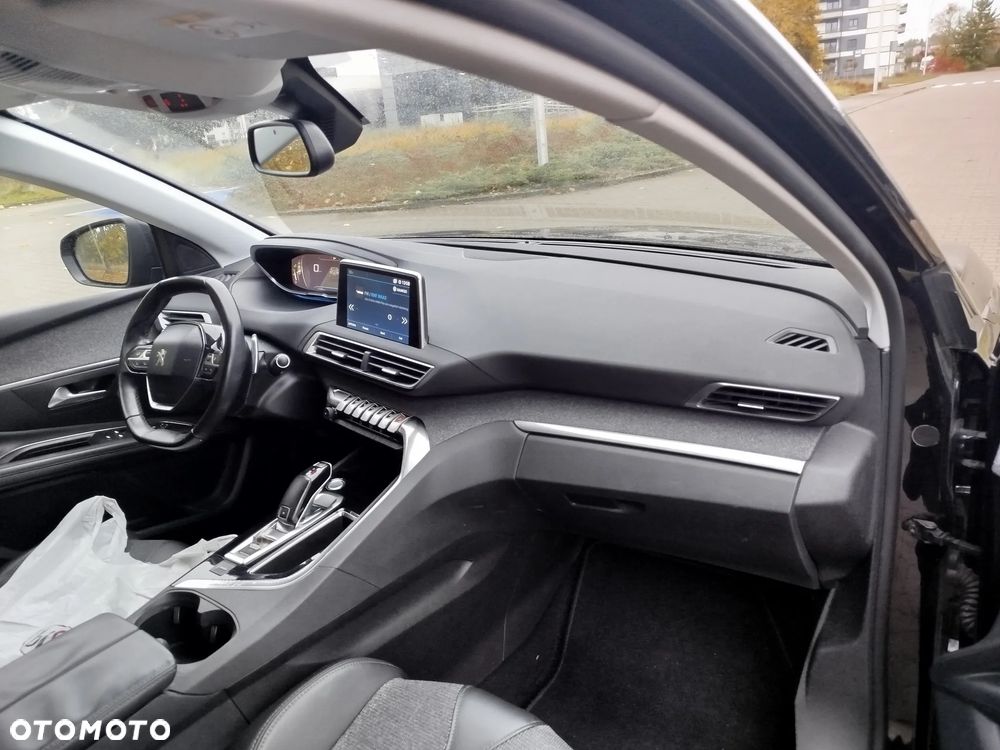 Peugeot 3008 - 17