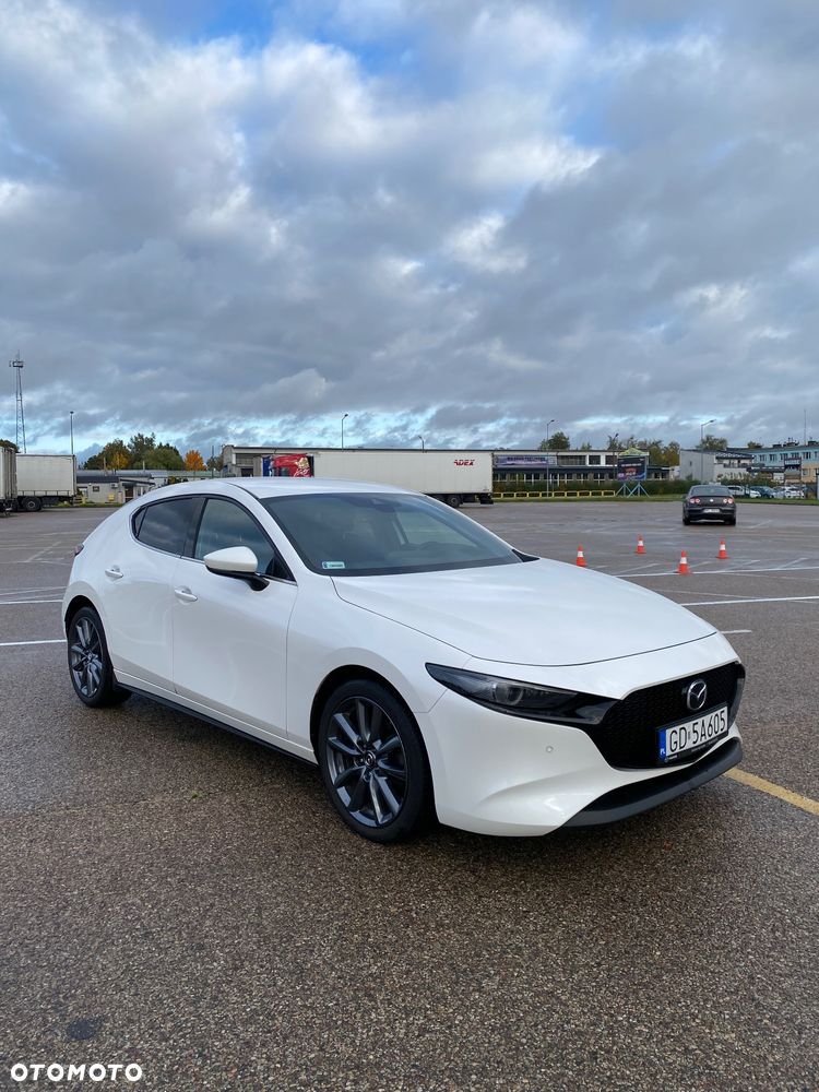 Mazda 3 - 4