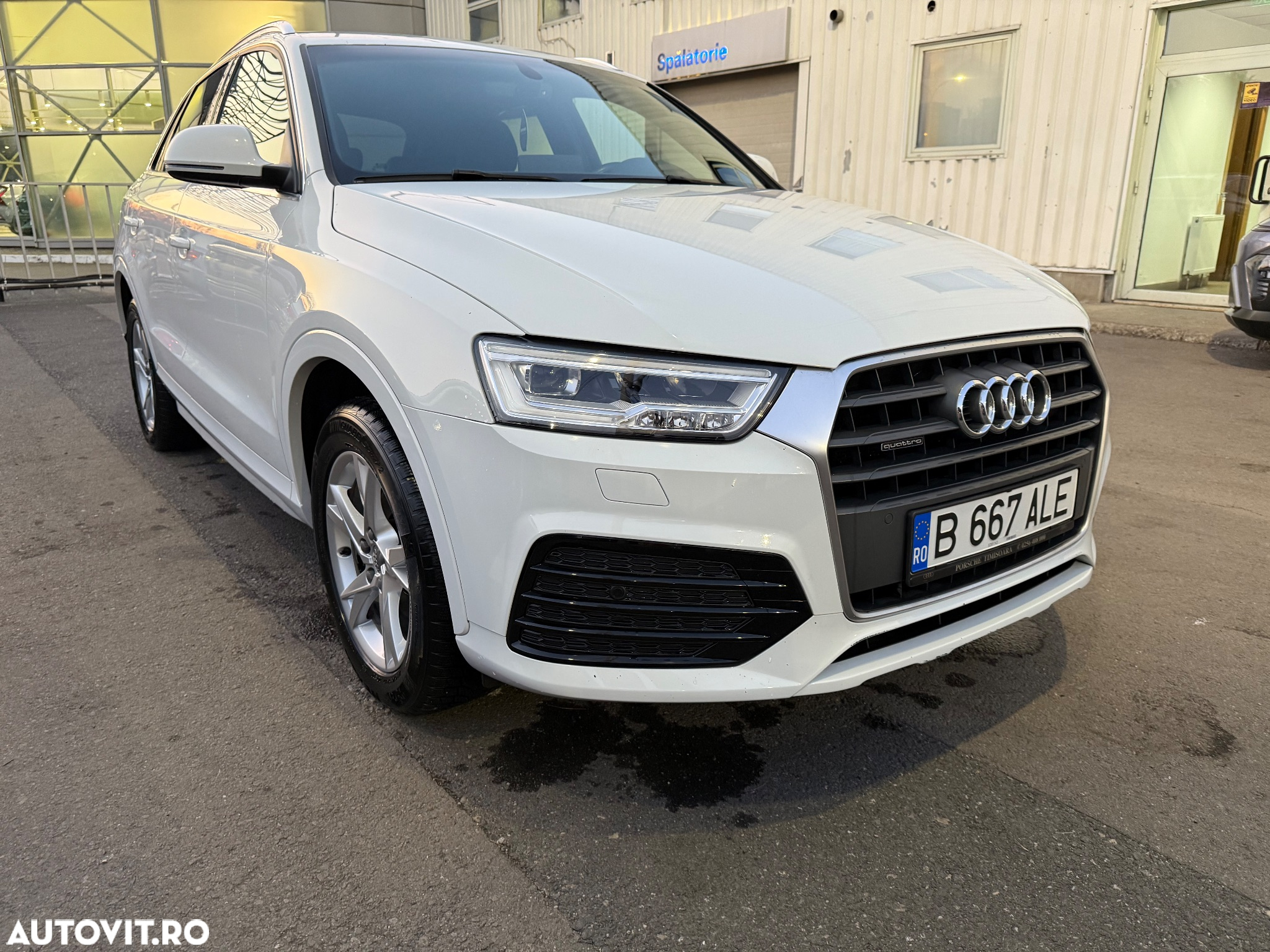 Audi Q3 2.0 TDI Quattro Stronic Design - 7