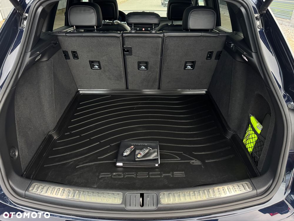 Porsche Macan Standard - 32