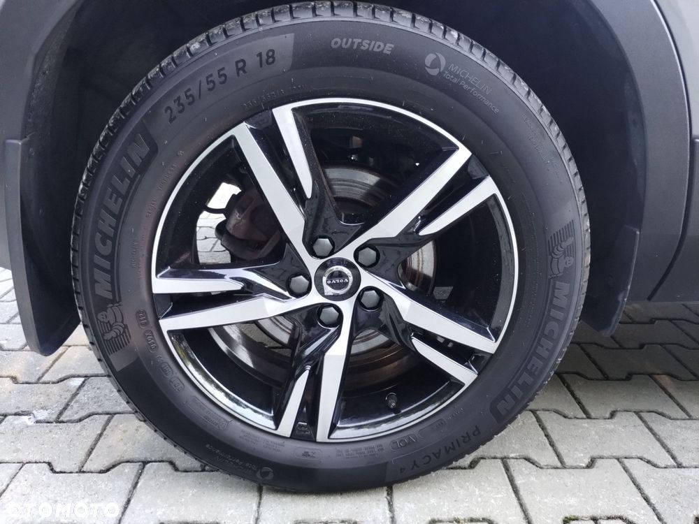 Volvo XC 40 - 9