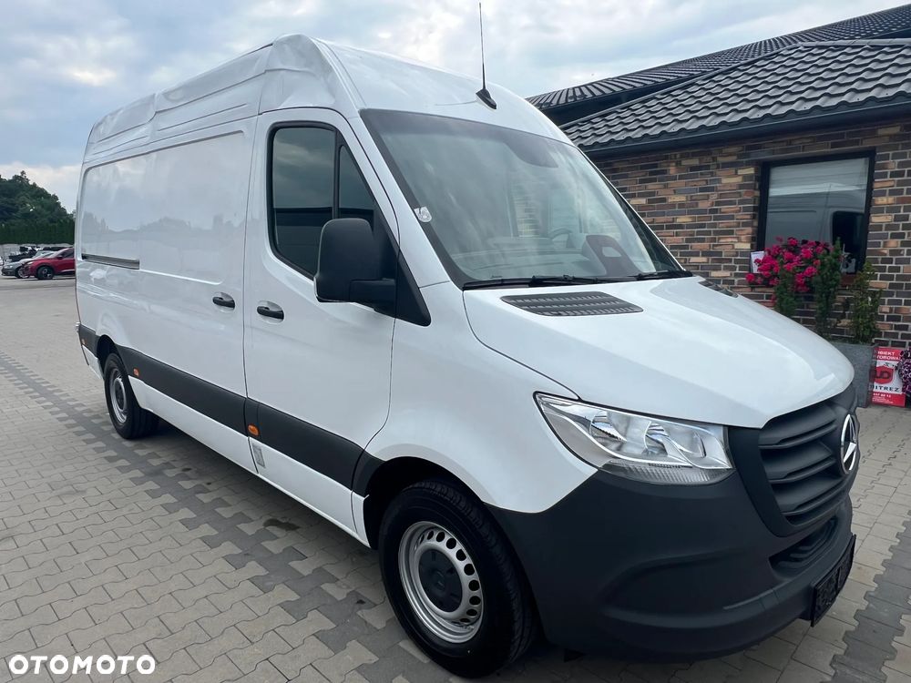 Mercedes-Benz Sprinter L2 - 1