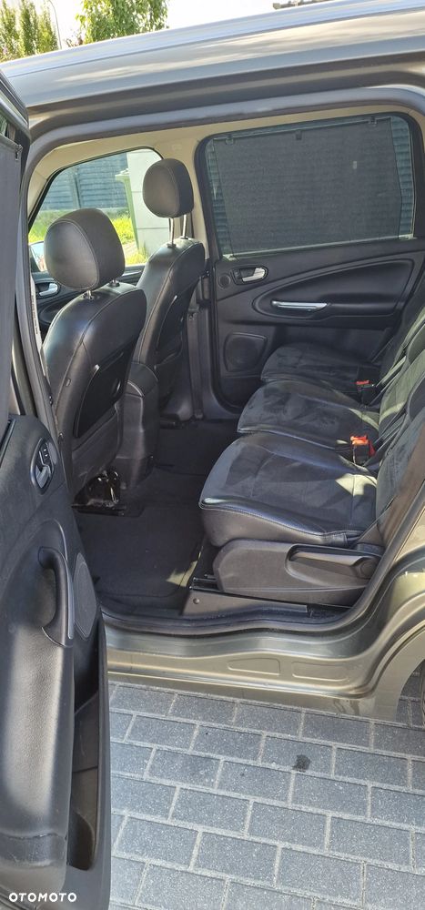 Ford Galaxy 2.0 TDCi Gold X MPS6 - 15