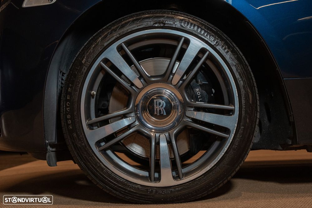 Rolls Royce Wraith Standard - 11