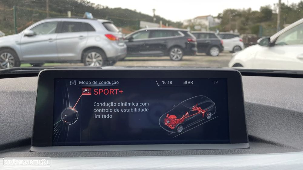 BMW 320 d Auto Line Sport - 21