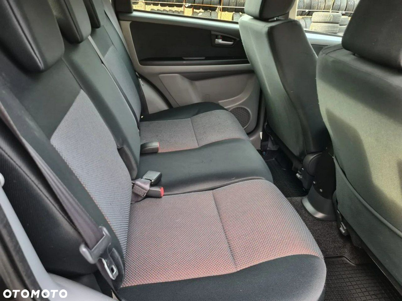 Suzuki SX4 1.9 DDiS DPF 4x2 Comfort - 25