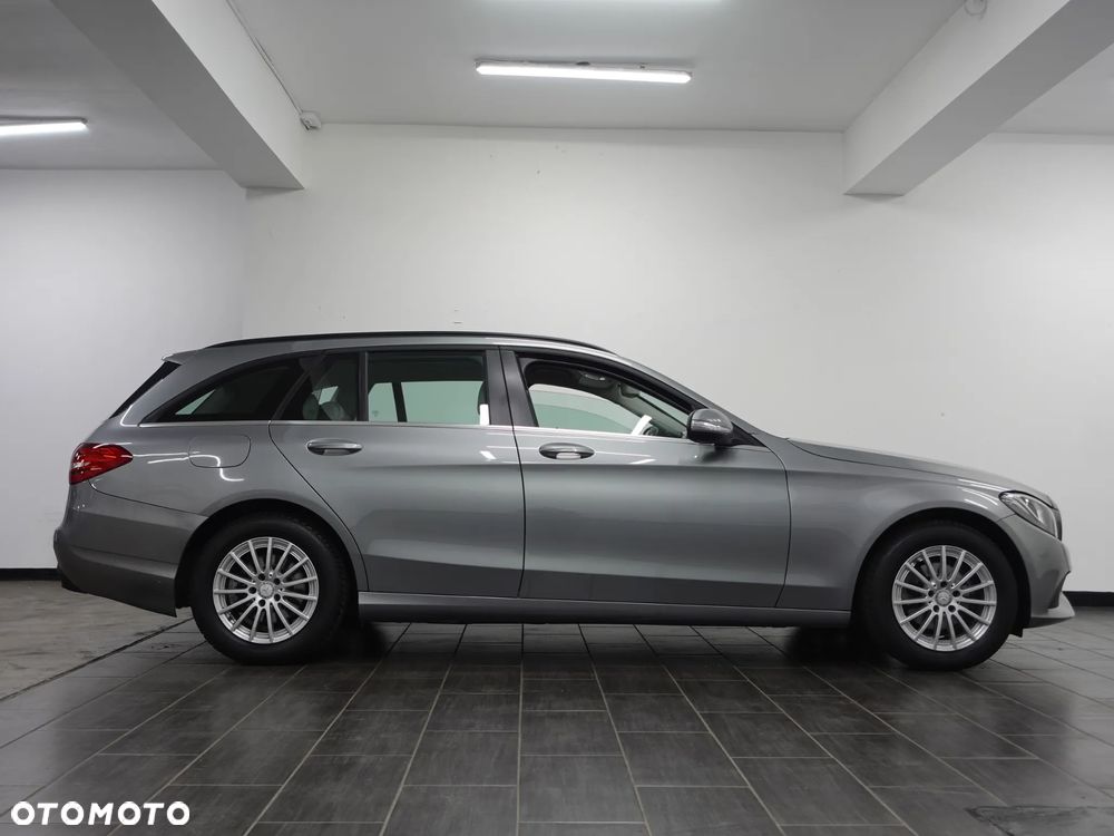 Mercedes-Benz Klasa C 180 (BlueTEC) d T - 11