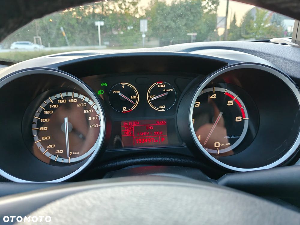 Alfa Romeo Giulietta 2.0 JTDM Progression TCT - 9