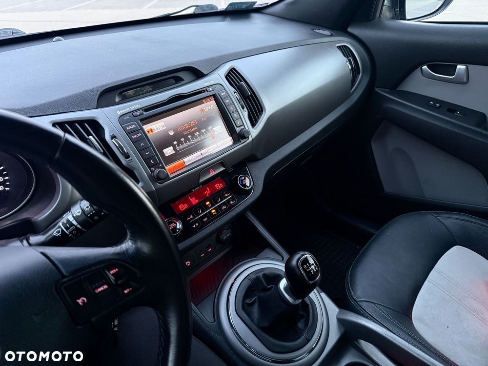 Kia Sportage 1.7 CRDI Business Line L 2WD - 9