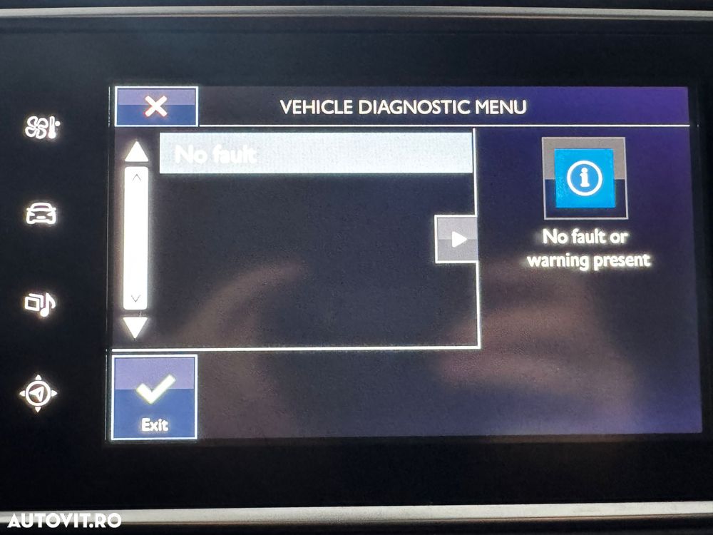 Peugeot 308 1.2 L PureTech Turbo S&S EAT8 Allure - 11