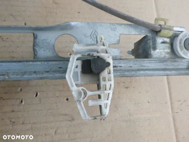 PODNOŚNIK SZYBY PRAWY PRZÓD PRAWY PRZEDNI RENAULT MEGANE II 02-08 - 16