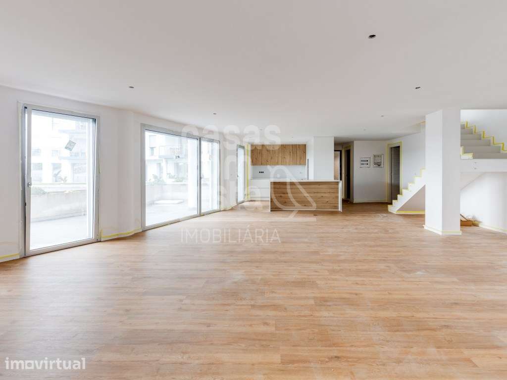 Apartamento T3 Duplex em Condomínio Privado - Pombal - Grande imagem: 3/31