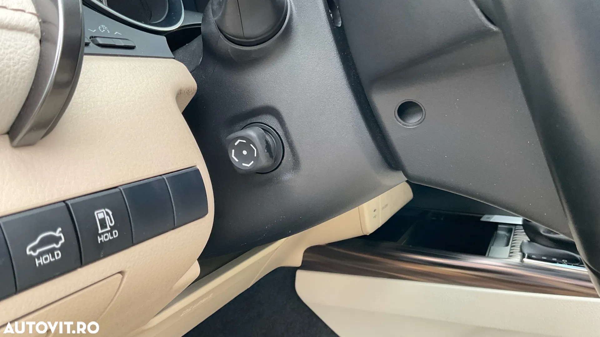 Toyota Camry 2.5 Hybrid Dynamic - 23