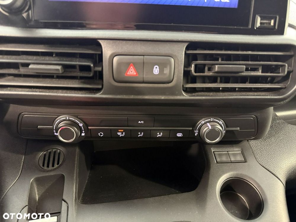 Toyota Proace City - 21