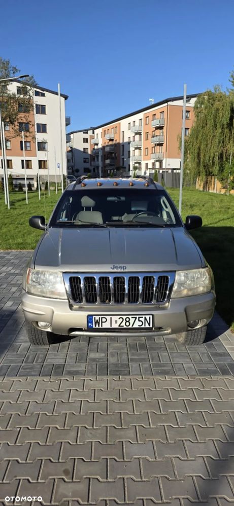 Jeep Grand Cherokee 4.0 Laredo - 14