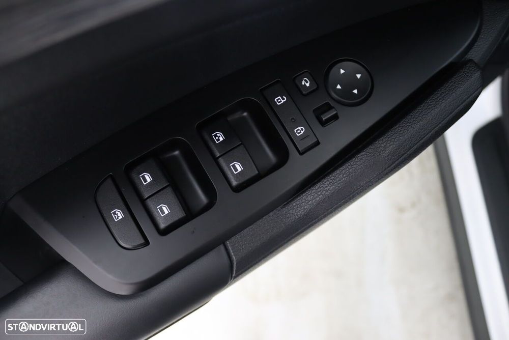 Kia Sportage 1.6 T-GDI Drive - 17