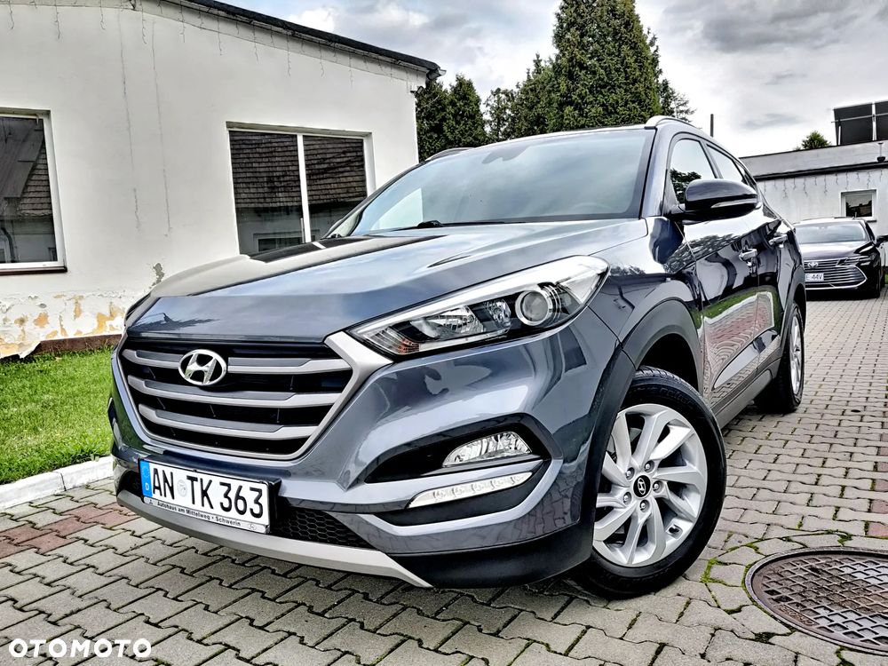 Hyundai Tucson blue 1.6 GDi 2WD Navi - 36