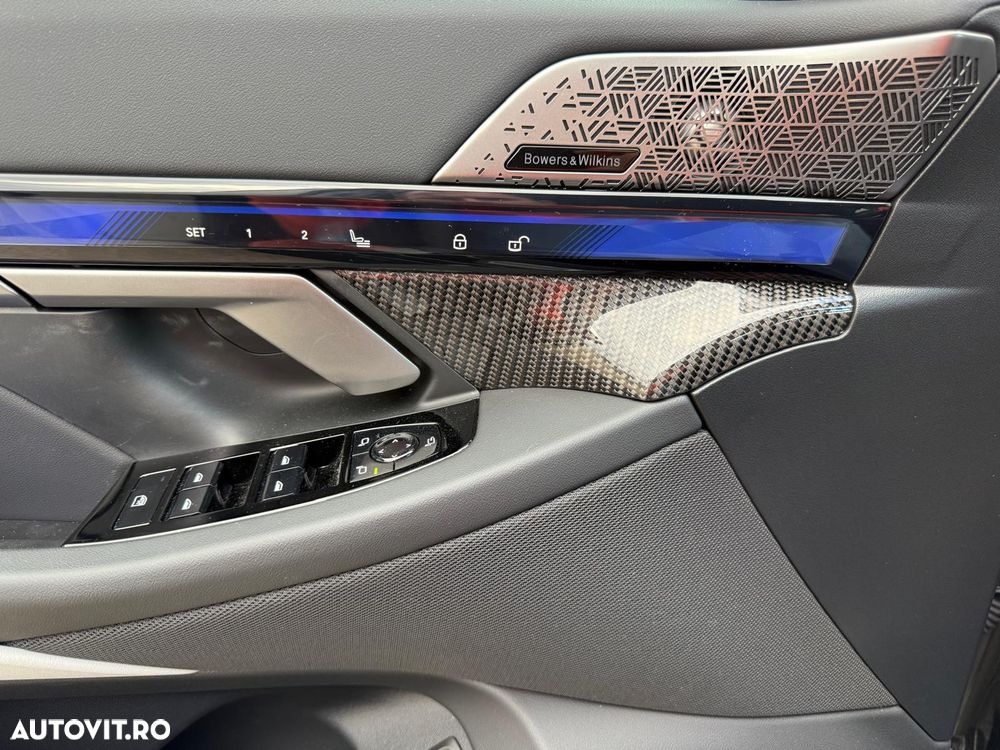 BMW M5 xDrive AT PHEV - 18