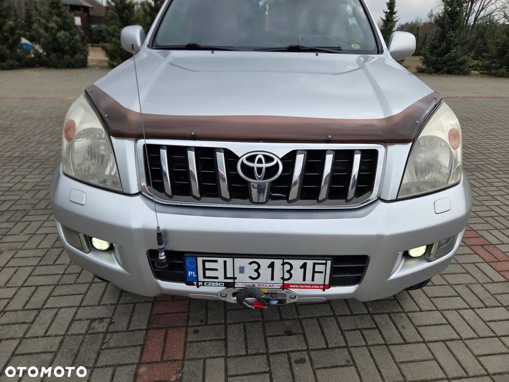 Toyota Land Cruiser - 3
