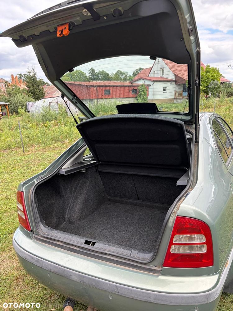 Skoda Octavia - 1