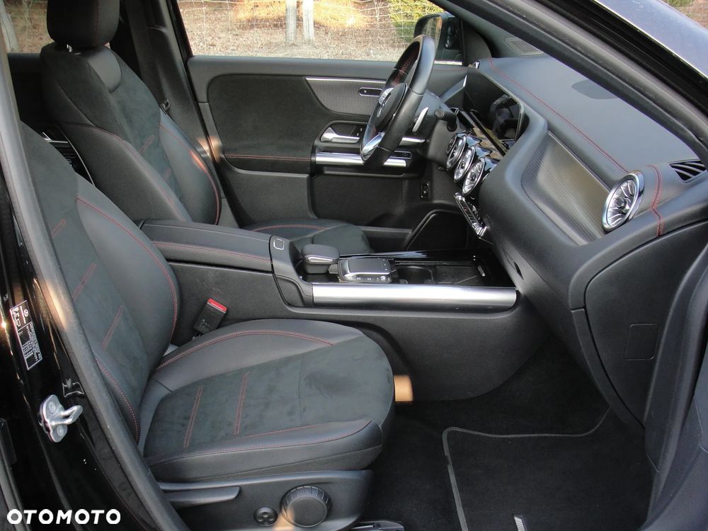 Mercedes-Benz EQA 250 Progressive - 8