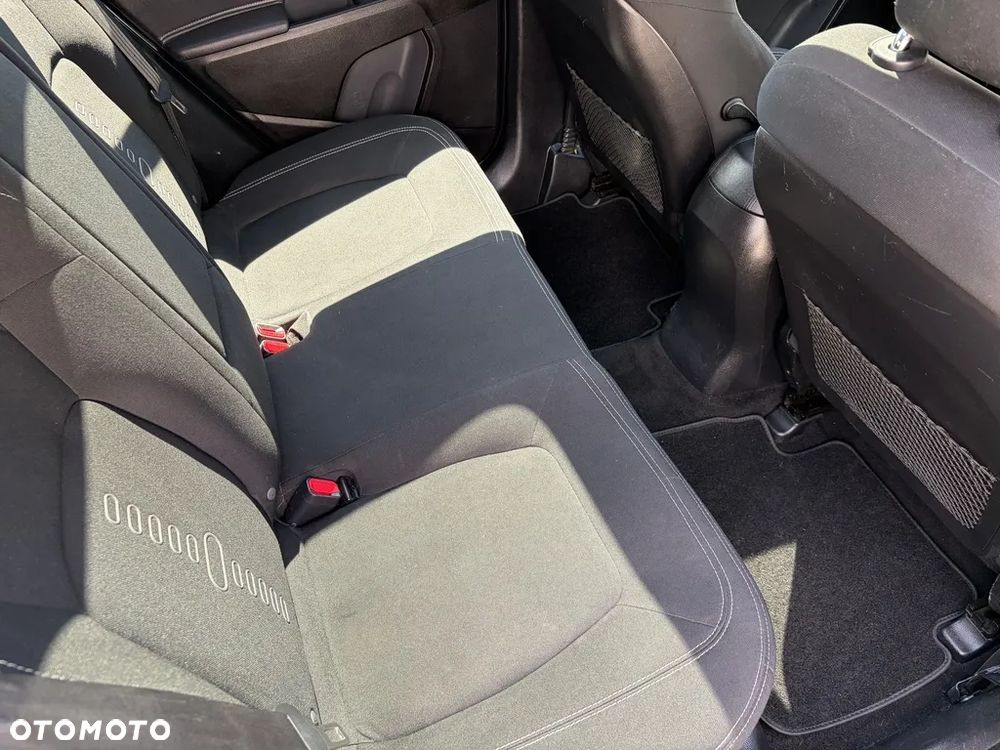 Kia Sportage 1.7 CRDI 2WD Attract - 13