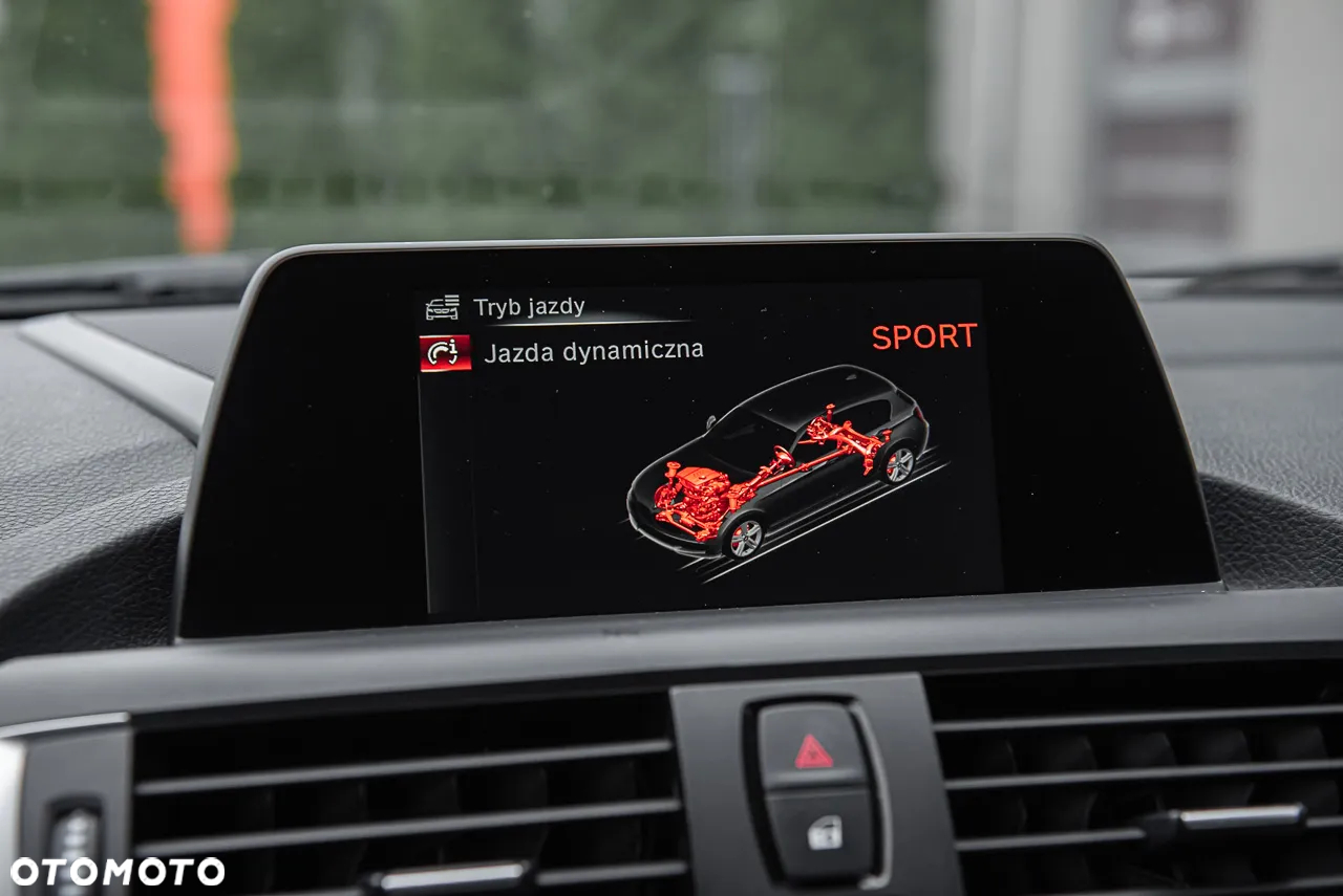 BMW Seria 1 116d Sport Line Shadow - 23