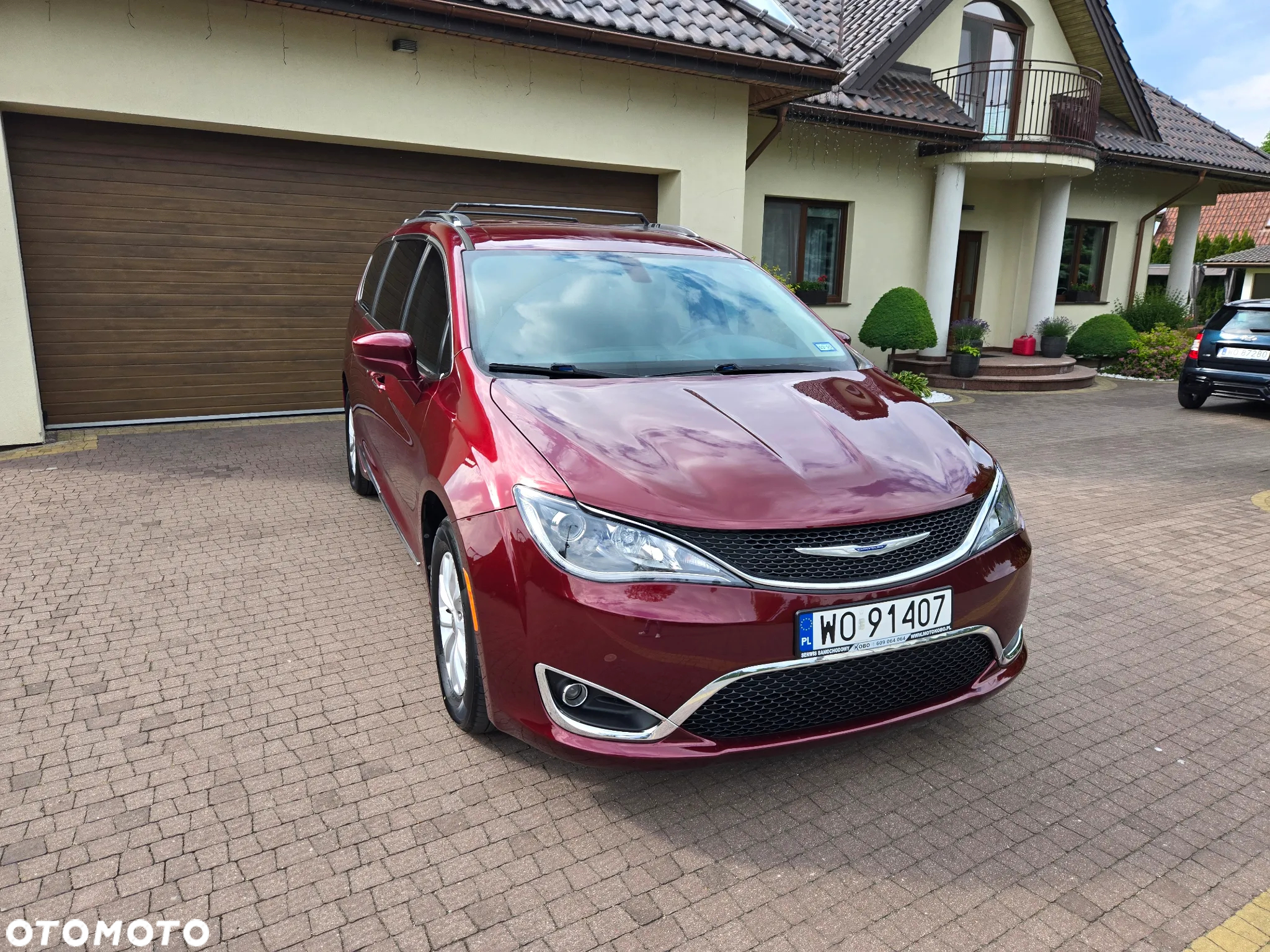 Chrysler Pacifica - 3