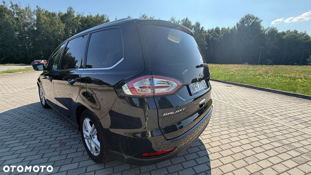 Ford Galaxy - 3