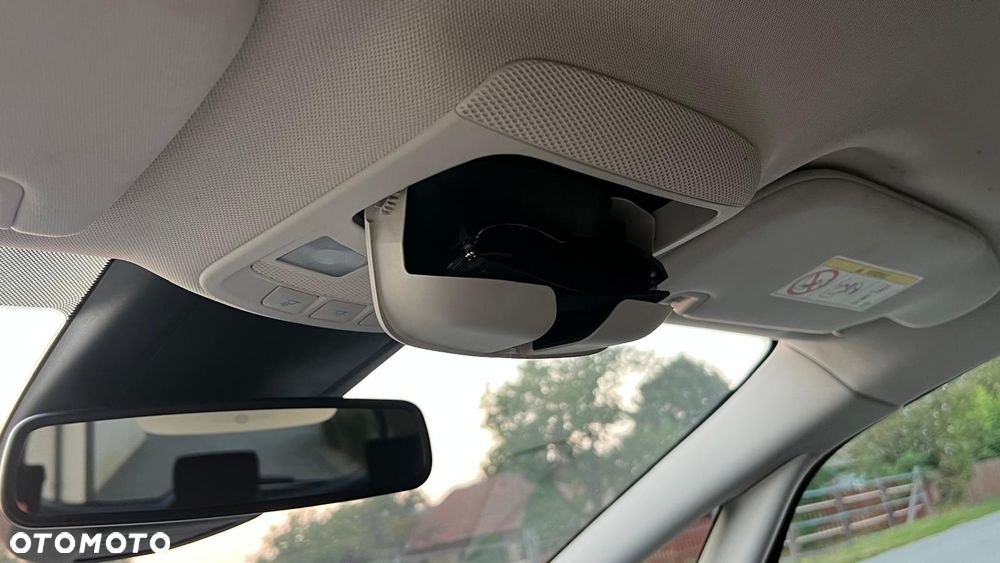 Ford S-Max - 31